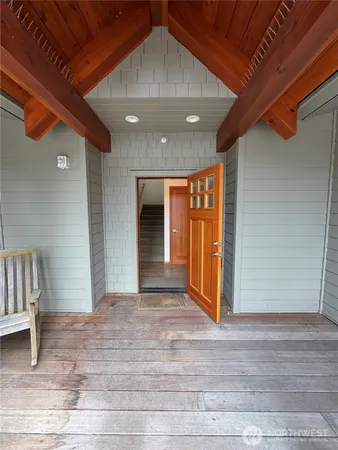 a view of entryway