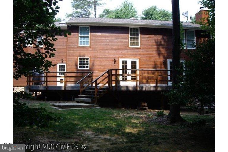 11216 Handlebar Road Reston, VA 20191 - Photo 3 of 20 Exterior #2