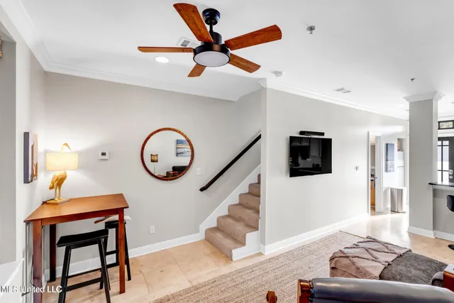 $279,000 | 922 Porter Avenue, Unit 212, Ocean Springs, MS 39564