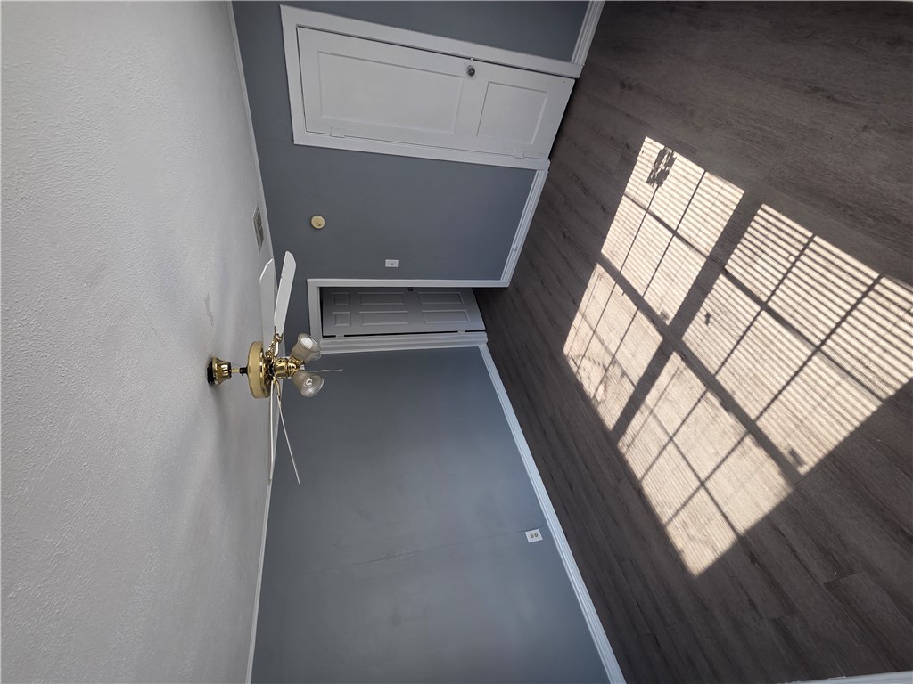 105 West Villa Maria Road Bryan, TX 77801 - Photo 3 of 9