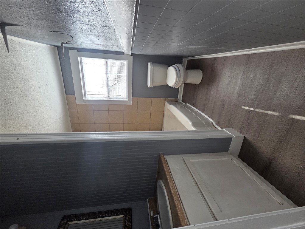 105 West Villa Maria Road Bryan, TX 77801 - Photo 4 of 9