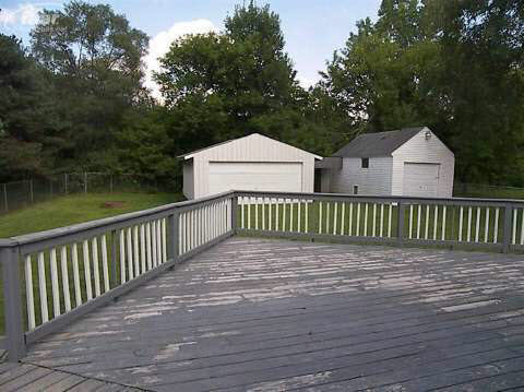 4500 Elms Road Flushing, MI 48433 - Photo 21 of 24 20418753-20.JPG