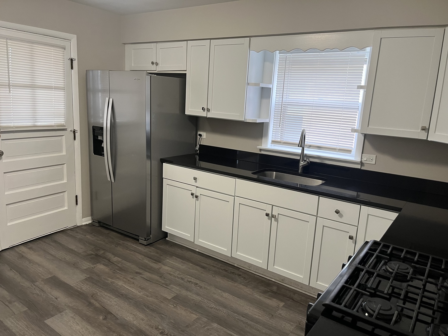 2239 South 17th Avenue, Unit 2 North Riverside, IL 60546 - Photo 3 of 13