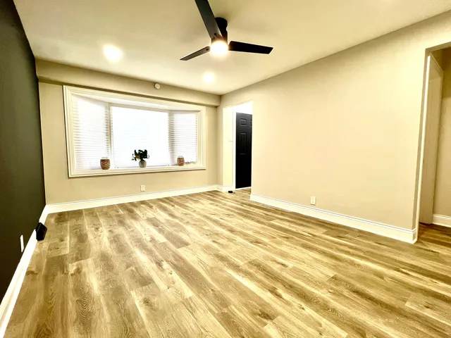 $319,900 | 7808 Central Avenue, Burbank, IL 60459