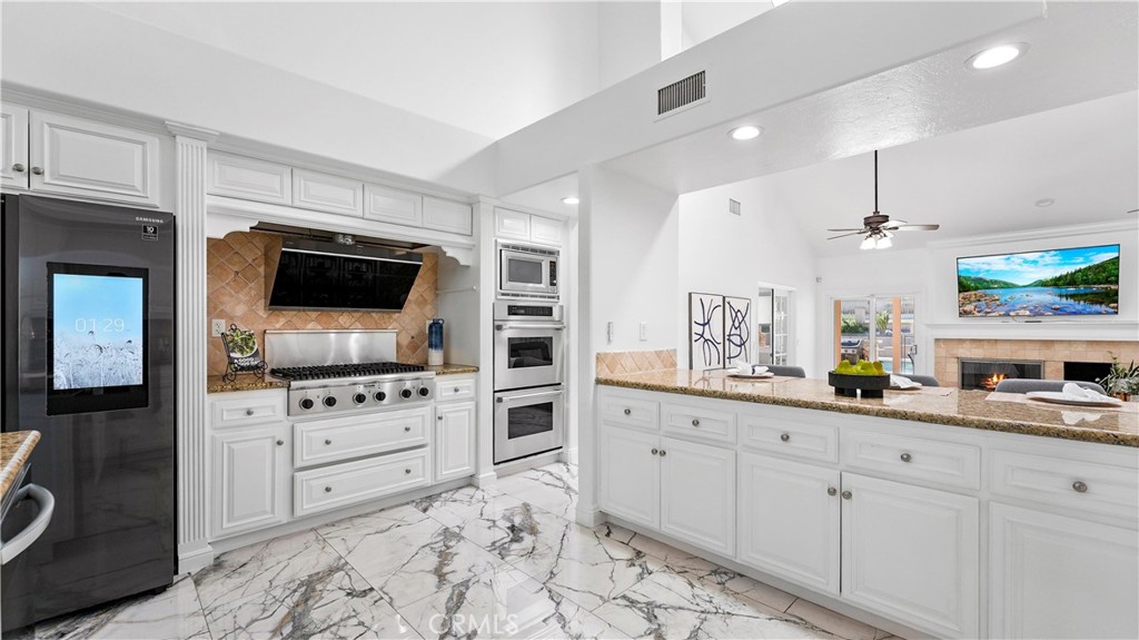 2785 State Street Corona, CA 92881 - Photo 16 of 74 Spacious kitchen offering generous cabinet storage