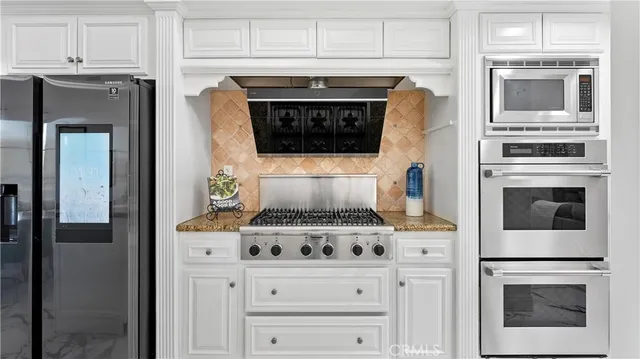 $2,600,000 | 2785 State Street, Corona, CA 92881