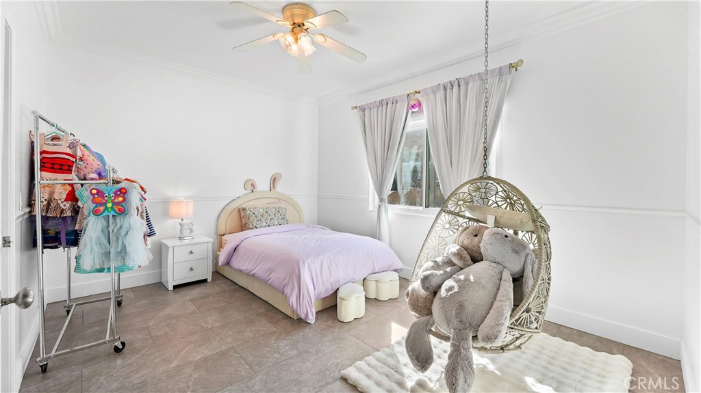 2785 State Street Corona, CA 92881 - Photo 26 of 74 Another well-sized bedroom