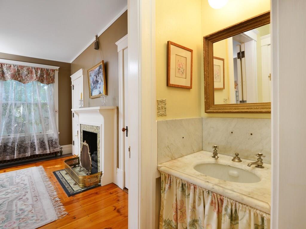 1 Germain Street Worcester, MA 01602 - Photo 31 of 39