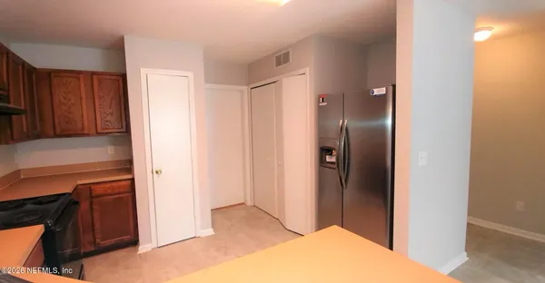 $1,495 | 7843 Playschool Lane, Jacksonville, FL 32210