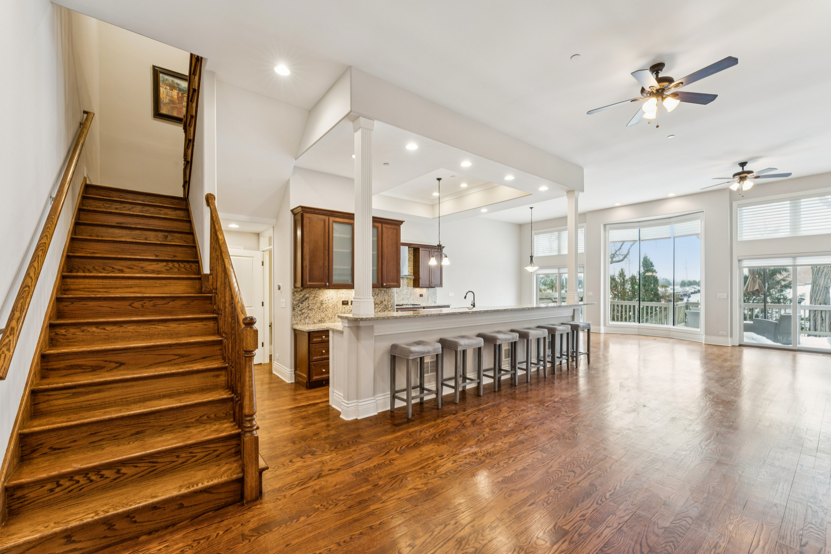 1407 Rue Paris Place Inverness, IL 60067 - Photo 5 of 38 a view of a living room and entry way
