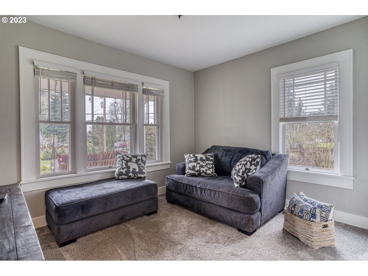1310 Northwest Springhill Drive Albany, OR 97321 - Photo 22 of 45 Gallery Image 22