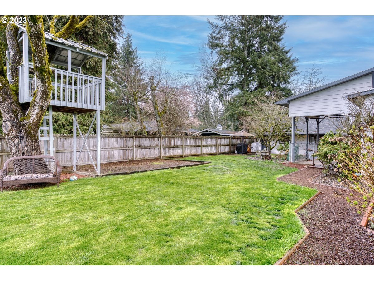 1310 Northwest Springhill Drive Albany, OR 97321 - Photo 38 of 45 Gallery Image 38