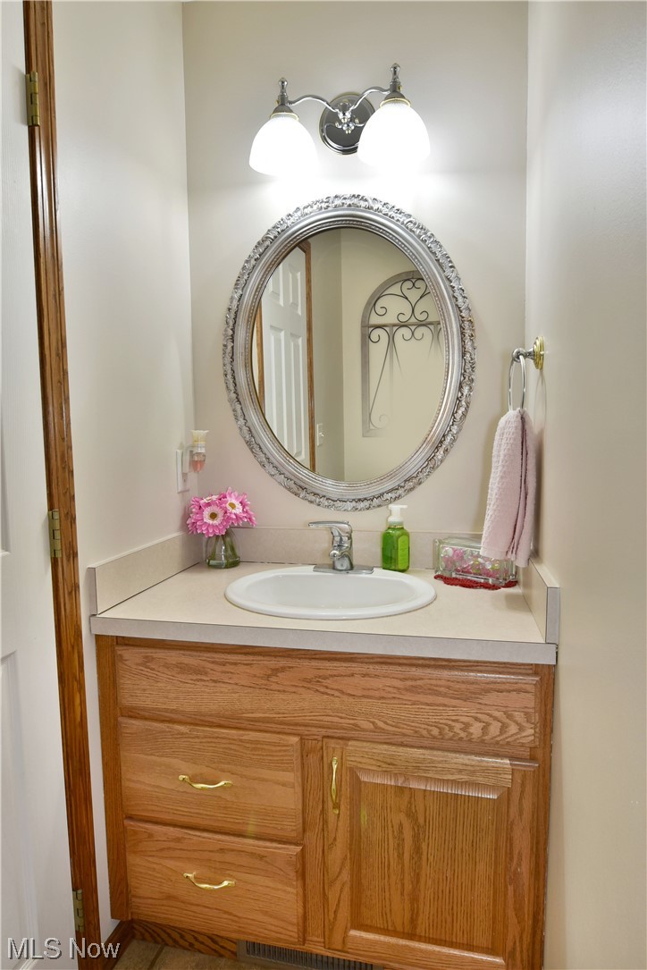 1186 Ina Drive Warren, OH 44481 - Photo 32 of 35