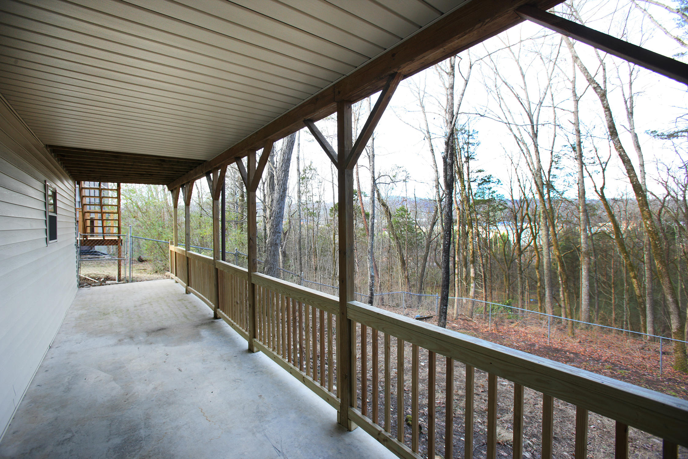 22 Clark Place Oak Ridge, TN 37830 - Photo 7 of 33 051Q9477