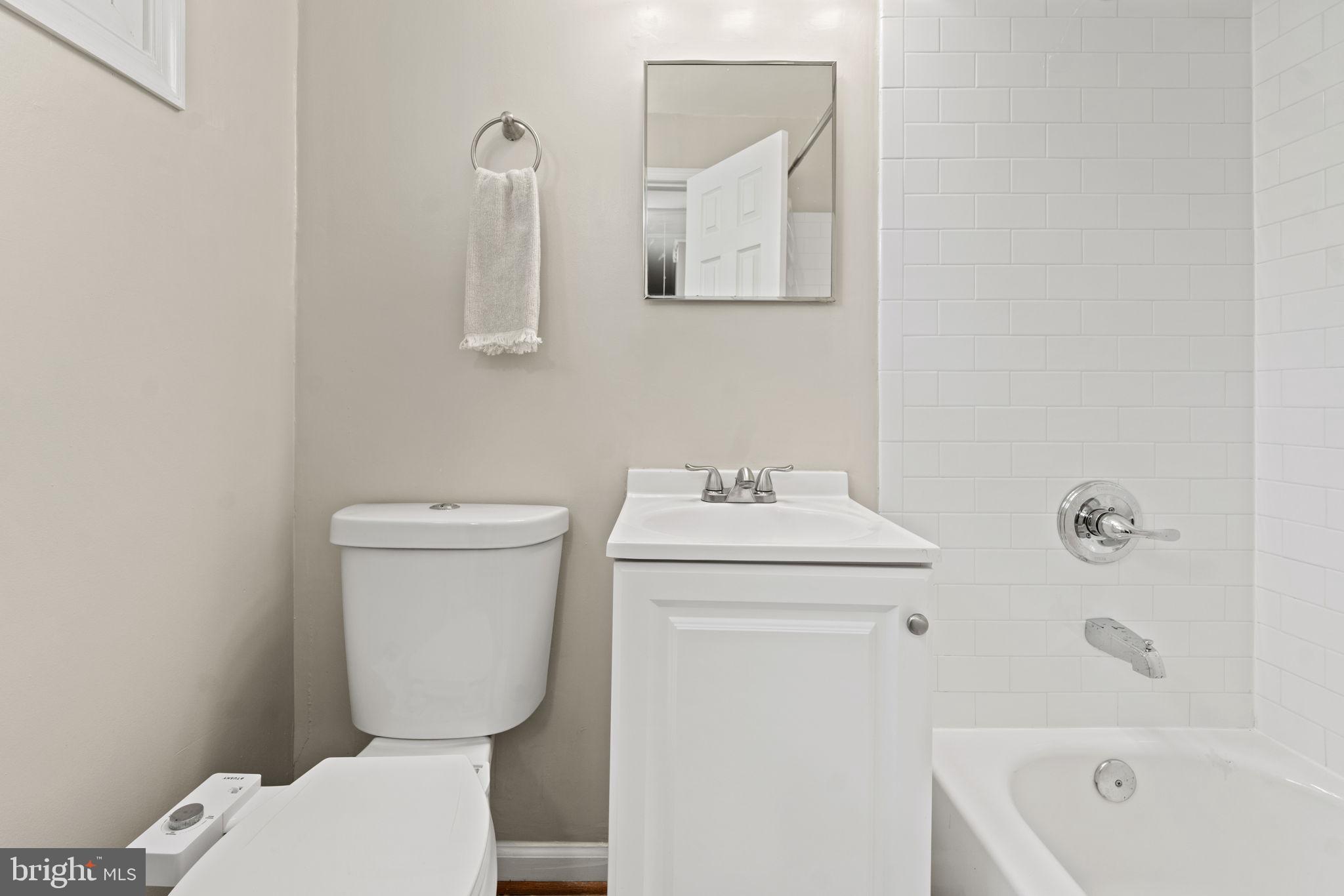 38 H Ridge Road Greenbelt, MD 20770 - Photo 11 of 17 Gallery Image 11