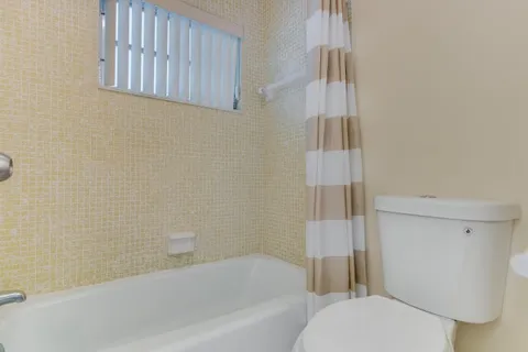 $169,000 | 797 North Drive, Unit C, Delray Beach, FL 33445