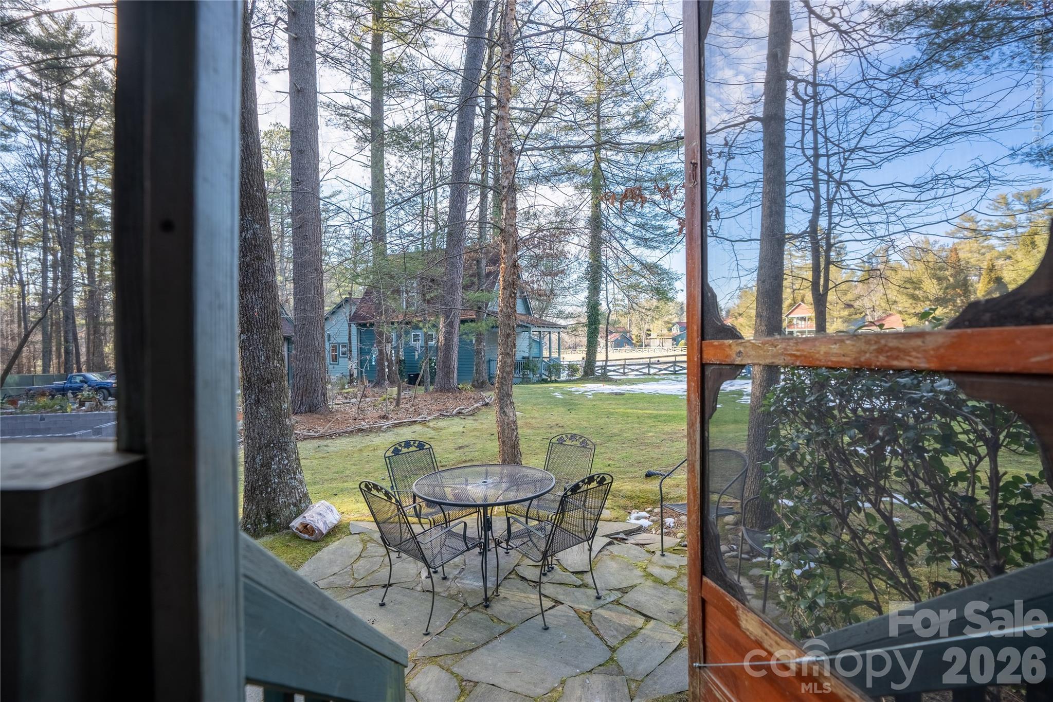 46 Rhett Drive Flat Rock, NC 28731 - Photo 2 of 25