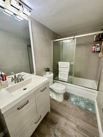 $2,350 | 1865 79th Street Causeway, Unit 16E, North Bay Village, FL 33141