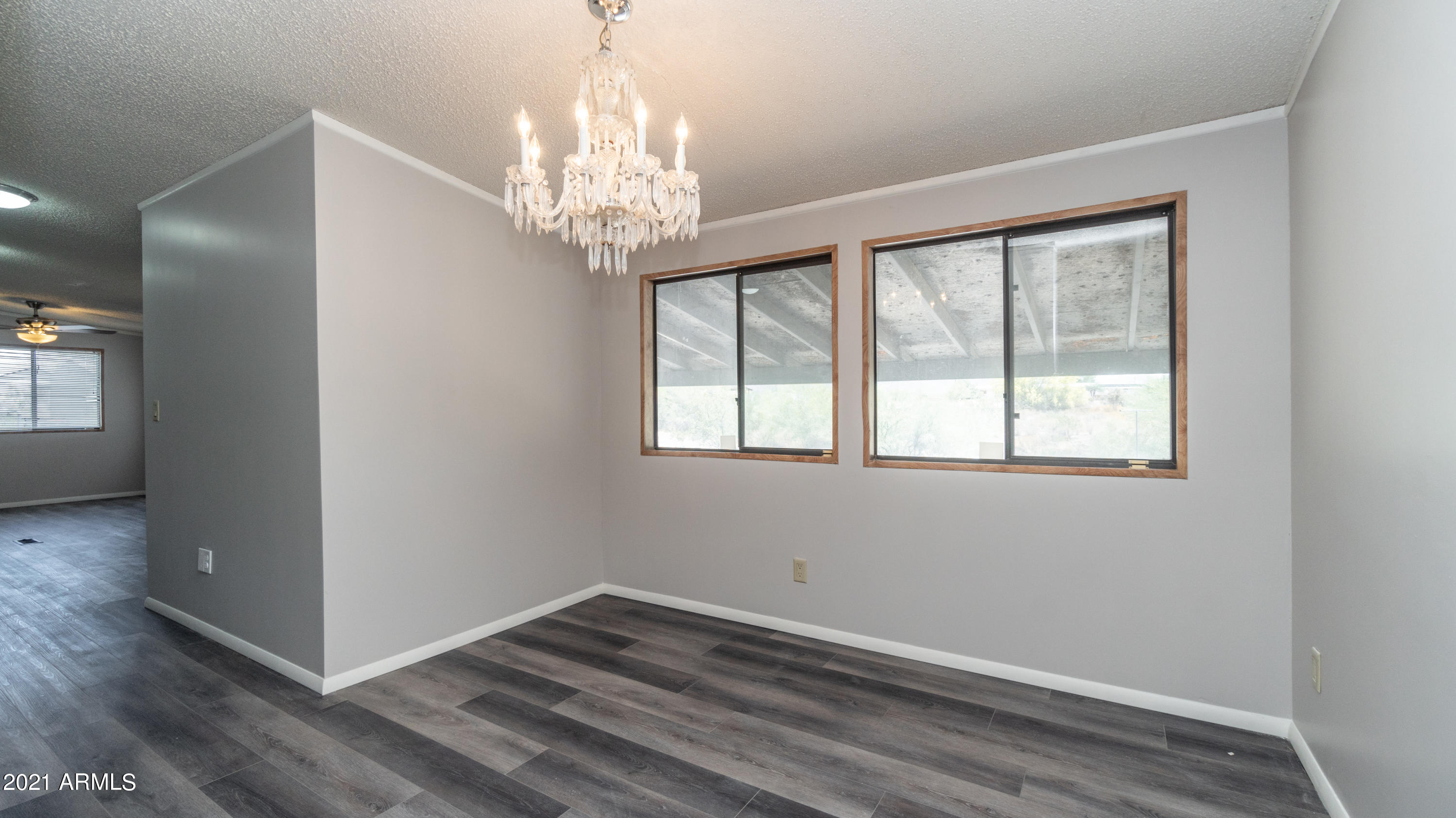 2551 South Cortez Road Apache Junction, AZ 85119 - Photo 13 of 33 2551 S Cortez-13