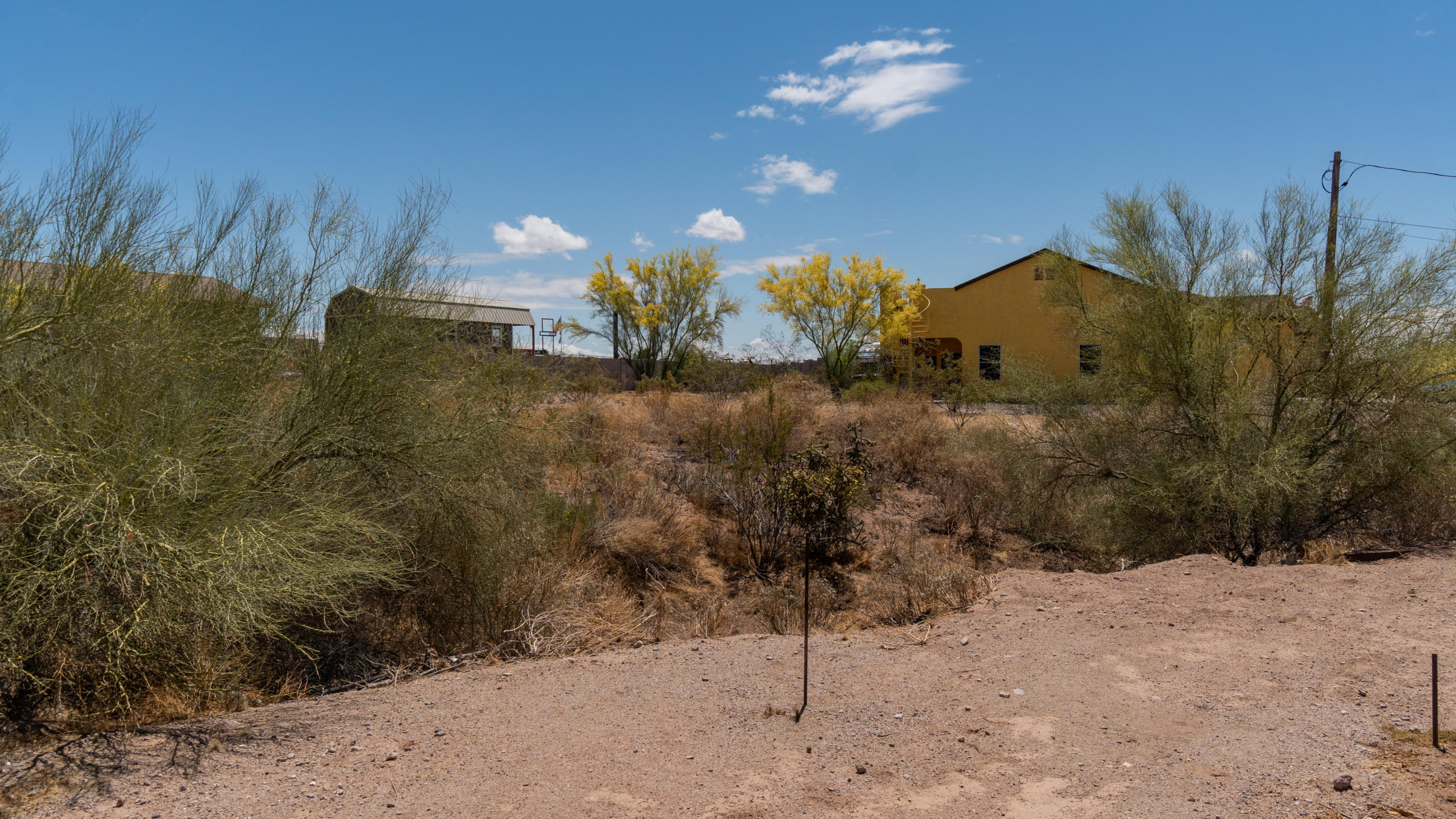 2551 South Cortez Road Apache Junction, AZ 85119 - Photo 29 of 33 2551 S Cortez-29