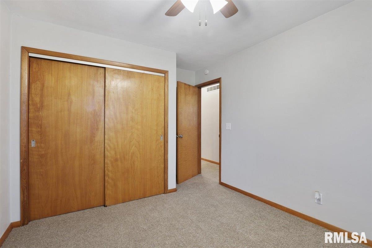 2328 Eastview Drive Springfield, IL 62702 - Photo 19 of 24 Gallery Image 19