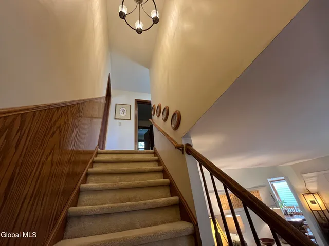 $369,900 | 19 Windsor Place, Albany, NY 12209