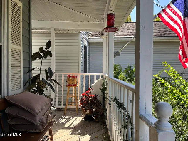 $369,900 | 19 Windsor Place, Albany, NY 12209