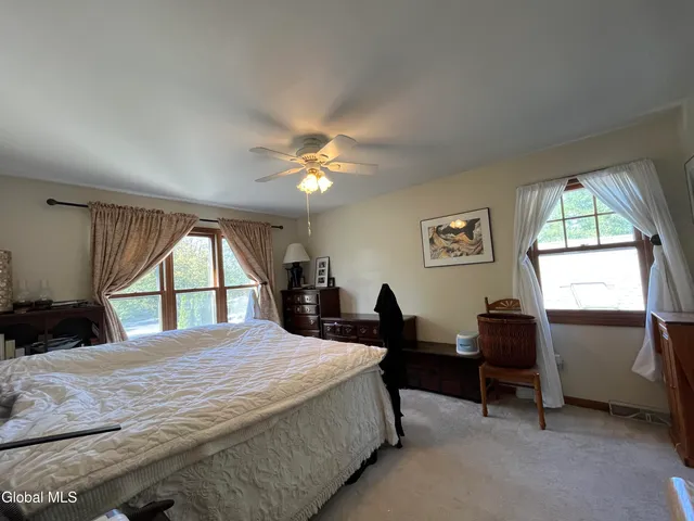 $369,900 | 19 Windsor Place, Albany, NY 12209