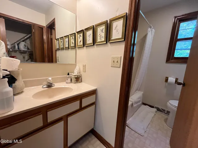 $369,900 | 19 Windsor Place, Albany, NY 12209