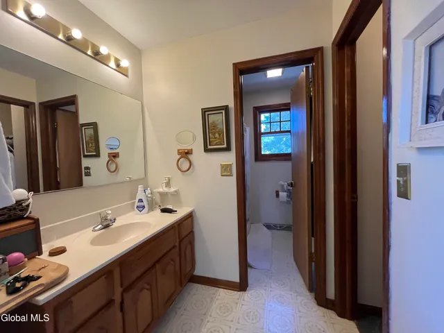 $369,900 | 19 Windsor Place, Albany, NY 12209