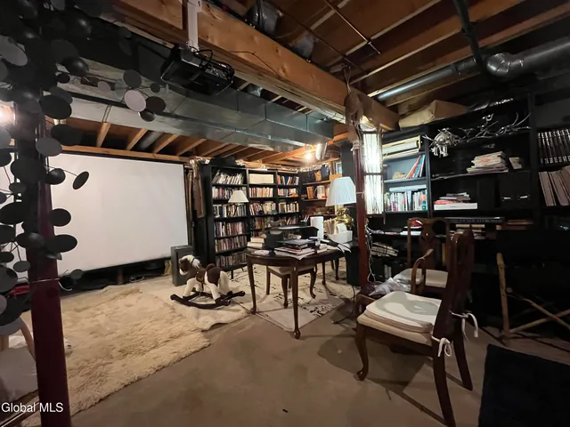 $369,900 | 19 Windsor Place, Albany, NY 12209