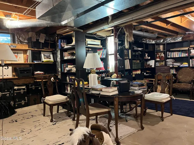 $369,900 | 19 Windsor Place, Albany, NY 12209