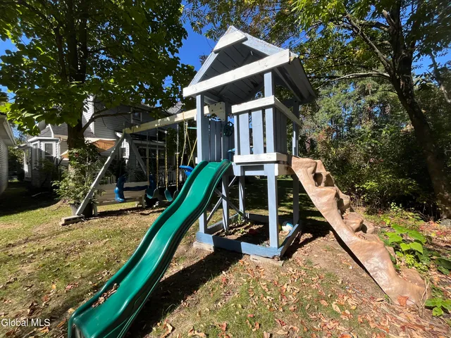 $369,900 | 19 Windsor Place, Albany, NY 12209