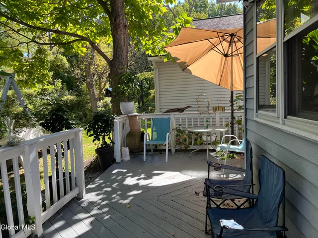 $369,900 | 19 Windsor Place, Albany, NY 12209