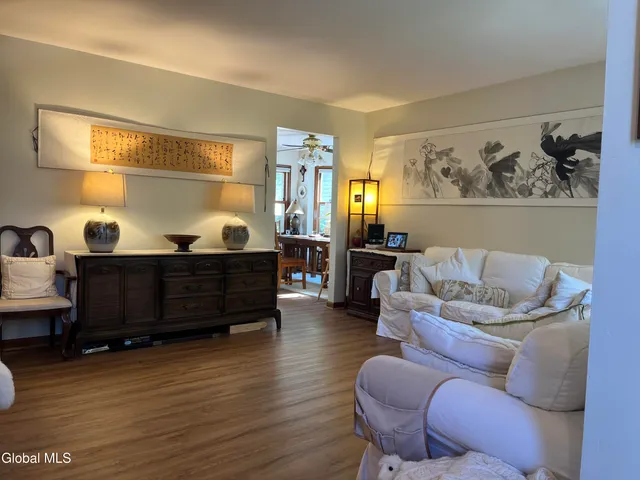 $369,900 | 19 Windsor Place, Albany, NY 12209