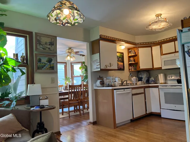 $369,900 | 19 Windsor Place, Albany, NY 12209