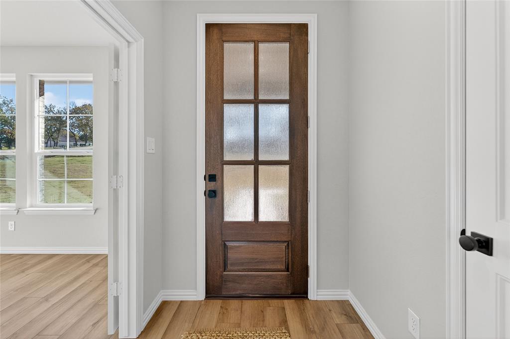 400 Hayden Faith Court Springtown, TX 76082 - Photo 9 of 35