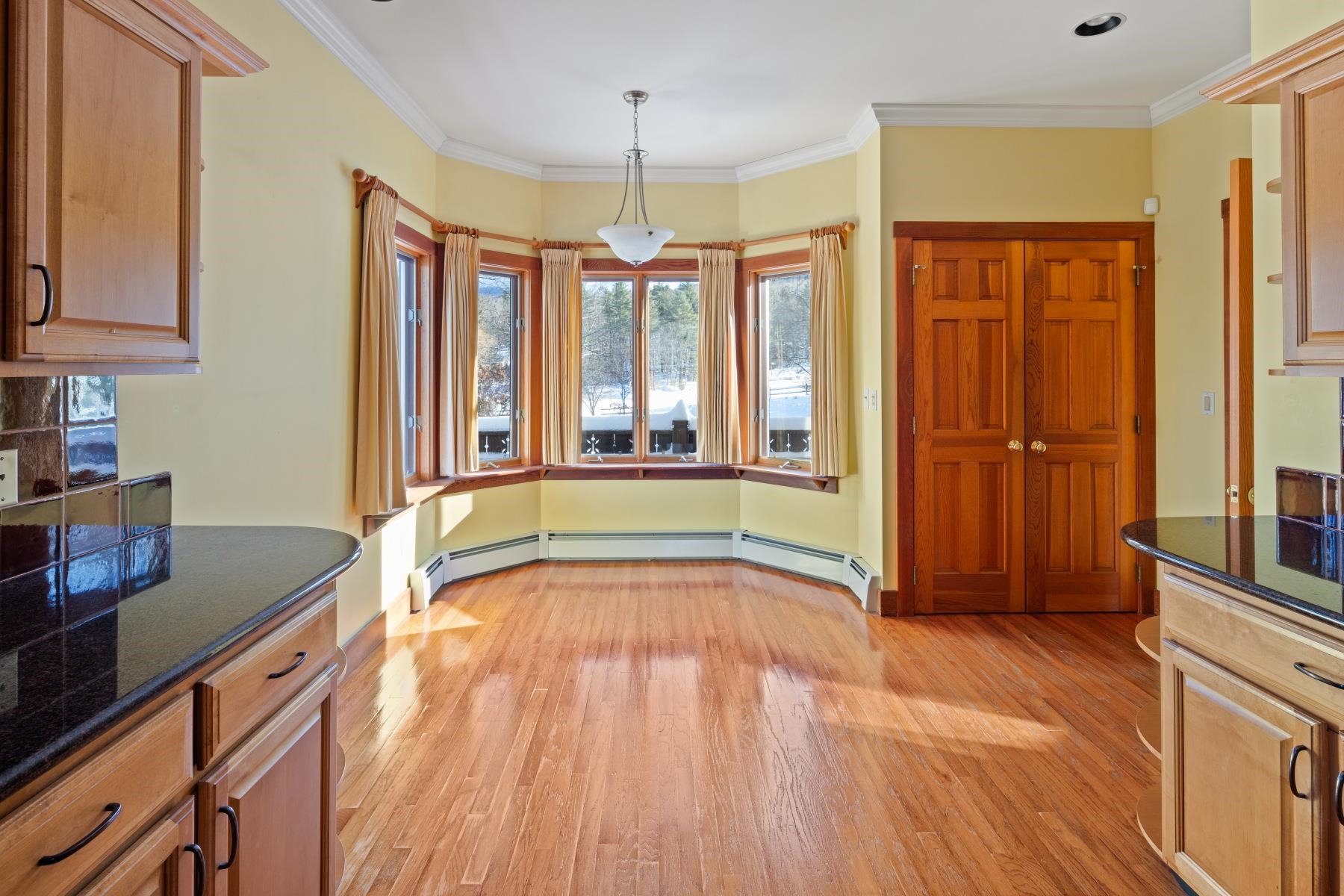 176 Clark Road Stowe, VT 05672 - Photo 9 of 47