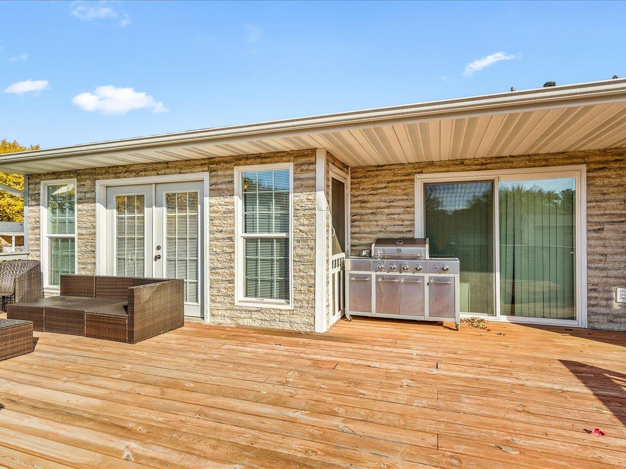 1919 Tomahawk Court Freeport, IL 61032 - Photo 32 of 39 a view of a house with a lounge chair