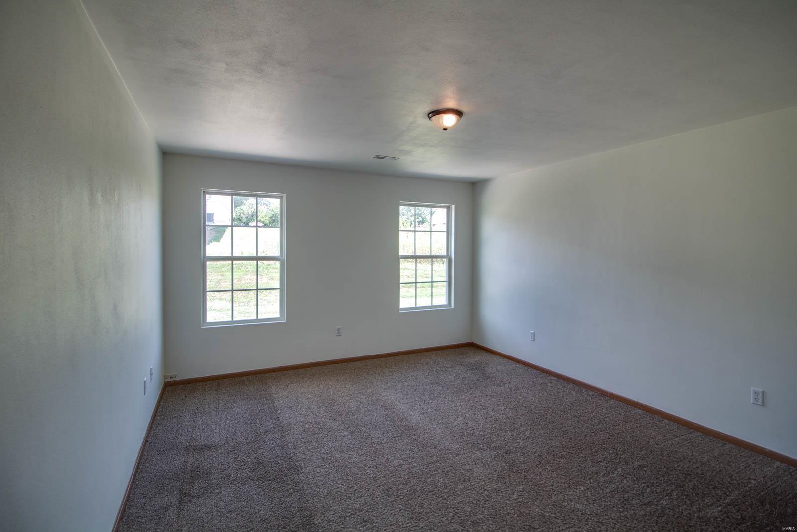 225 Perryman Street Lebanon, IL 62254 - Photo 16 of 29 Gallery Image 16