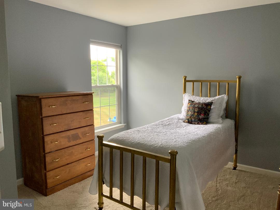 54 Stanford Road East Pennington, NJ 08534 - Photo 13 of 15 Gallery Image 13