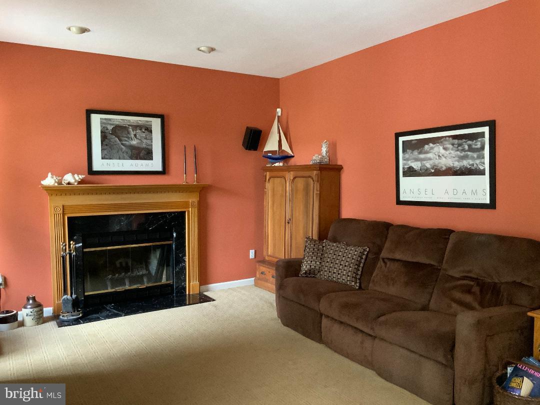 54 Stanford Road East Pennington, NJ 08534 - Photo 8 of 15 Gallery Image 8