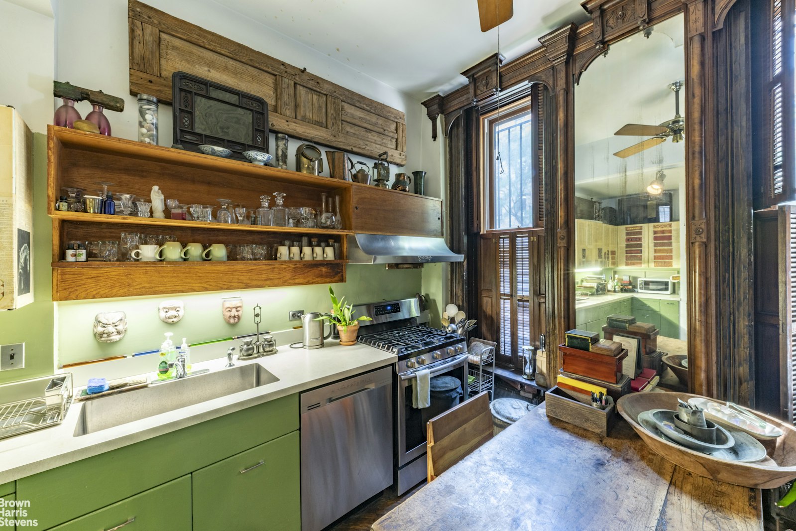 169 East 94th Street Manhattan, NY 10128 - Photo 10 of 28