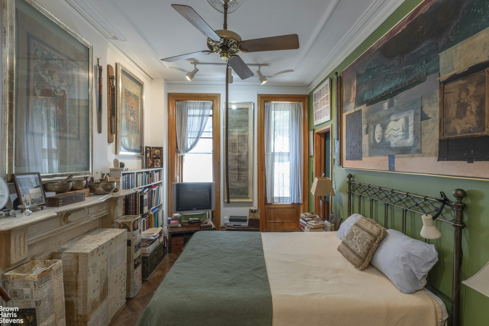169 East 94th Street Manhattan, NY 10128 - Photo 12 of 28