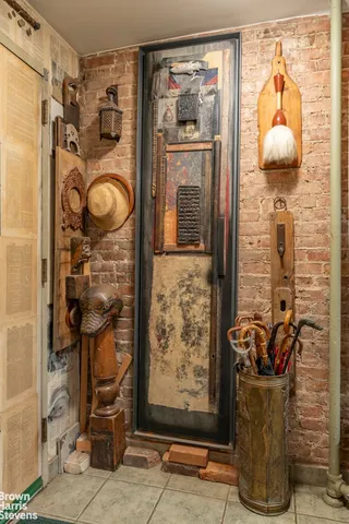 $4,950,000 | 169 East 94th Street | Upper East Side