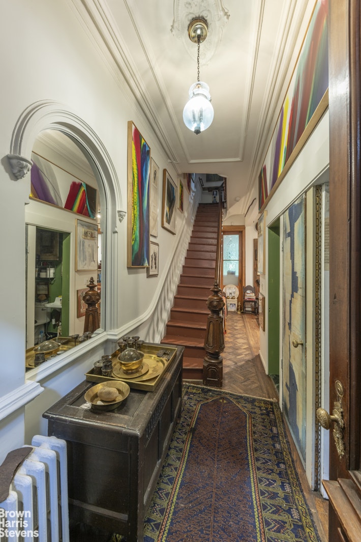169 East 94th Street Manhattan, NY 10128 - Photo 3 of 28