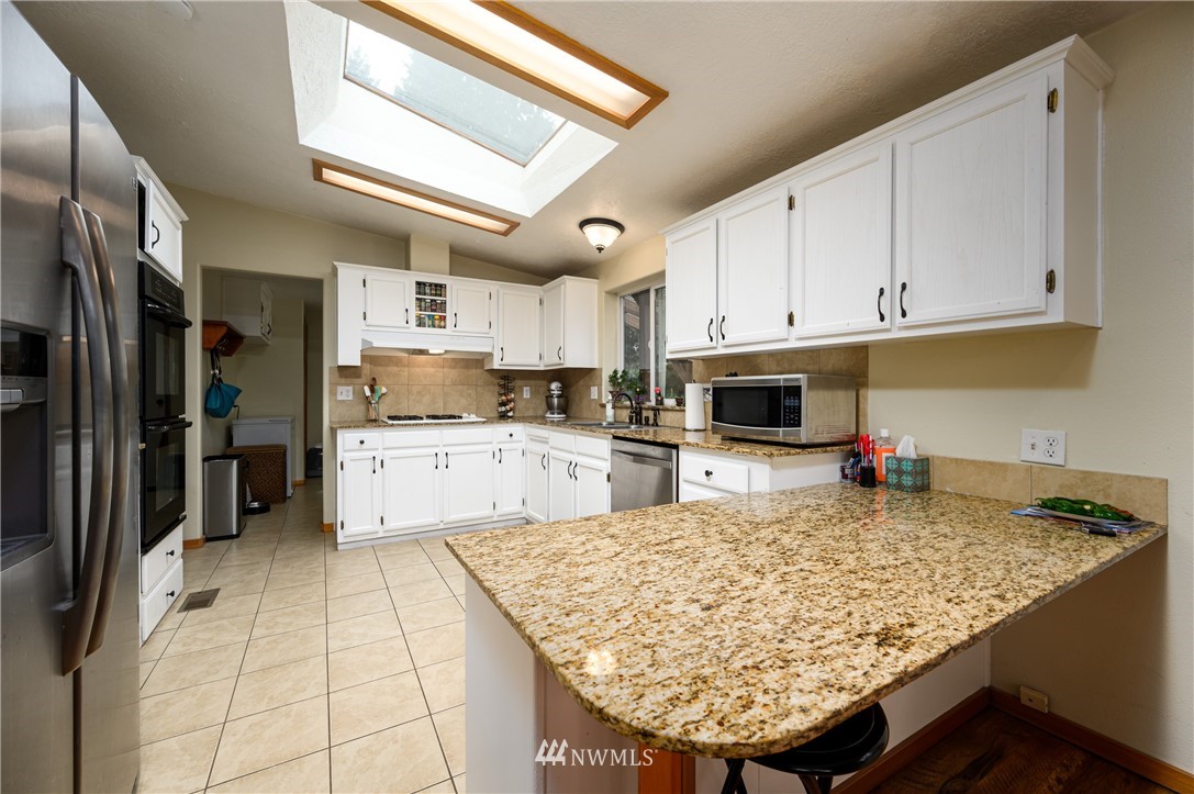 3075 East Bakerview Road Bellingham, WA 98226 - Photo 14 of 39 Gallery Image 14