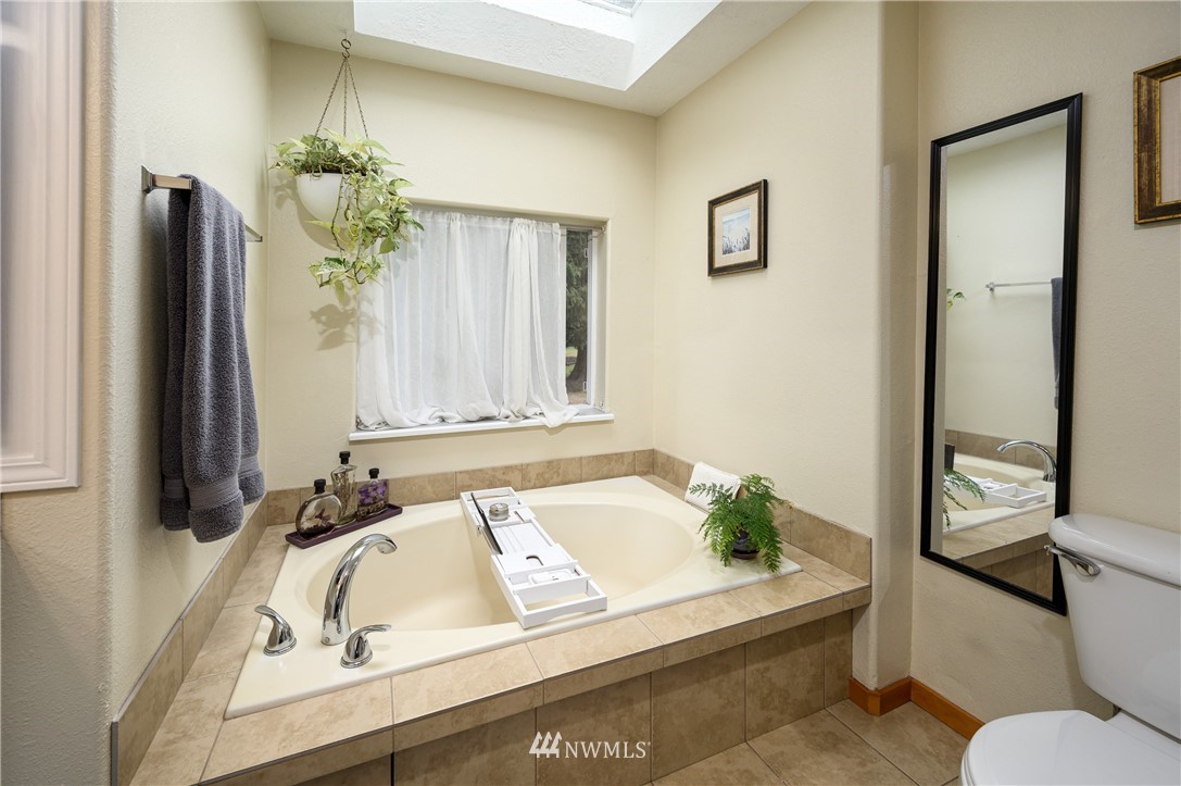 3075 East Bakerview Road Bellingham, WA 98226 - Photo 19 of 39 Gallery Image 19
