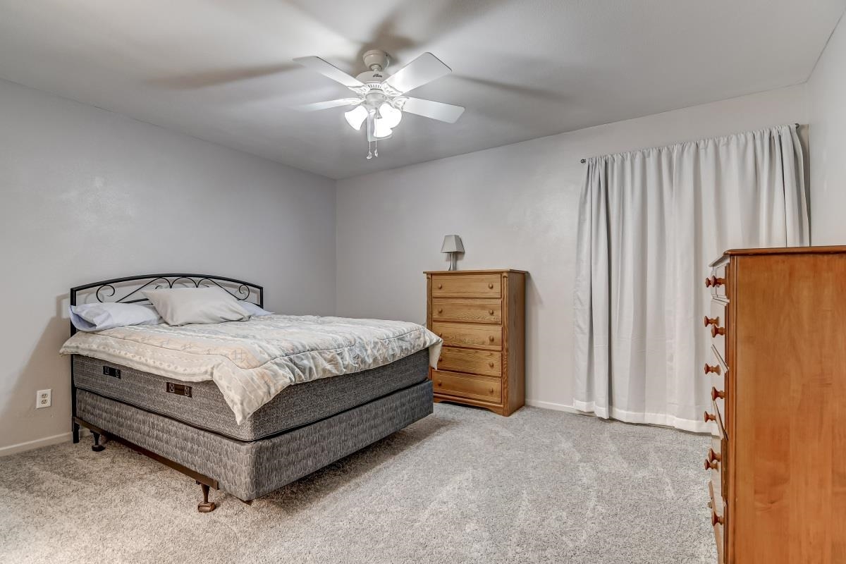 7 Brookside Place Springfield, IL 62704 - Photo 17 of 23 Gallery Image 17