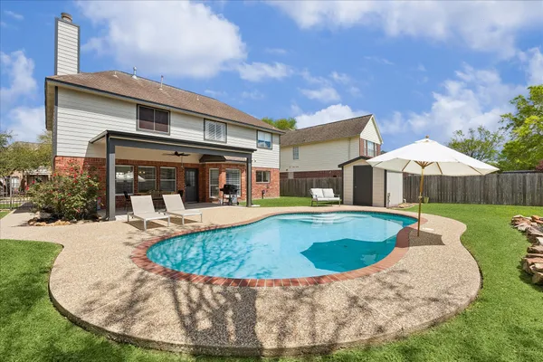 $425,900 | 7022 Red Coral Drive, Pasadena, TX 77505